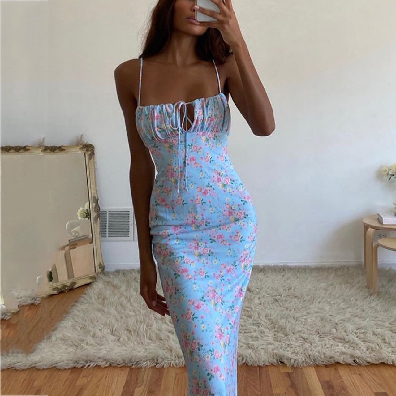 Floral Pleated Dress – Elegant Summer Style