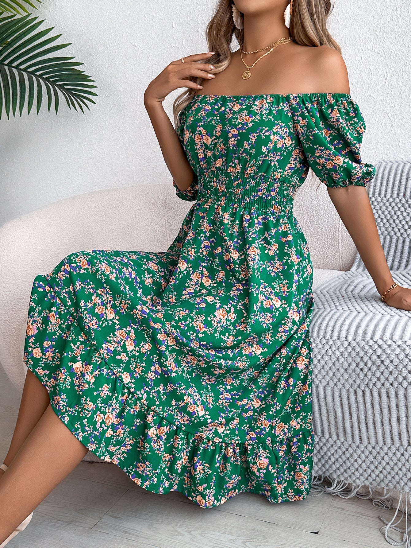 Floral Square Neck Dress – Ruffle Summer Style