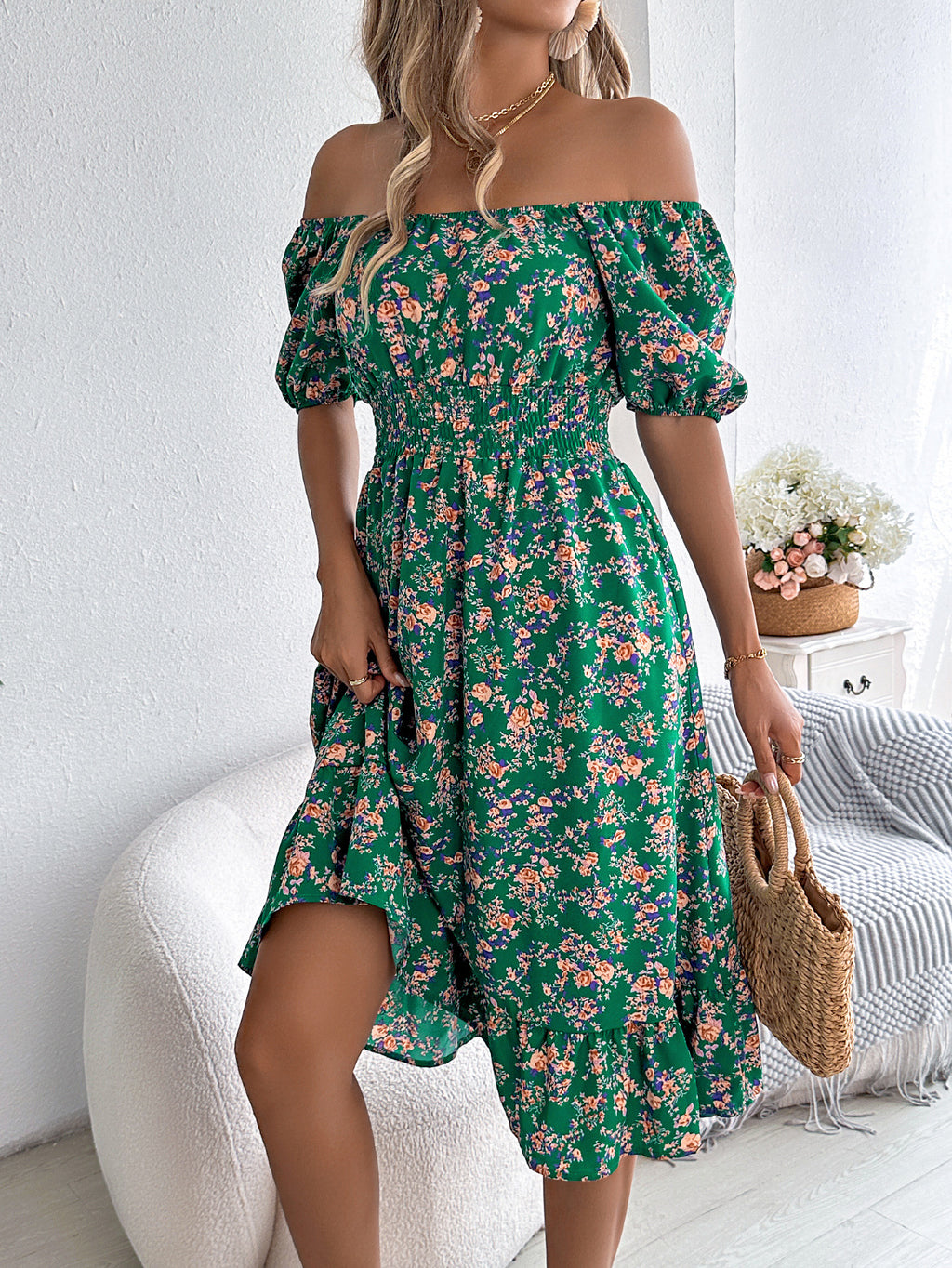 Floral Square Neck Dress – Ruffle Summer Style