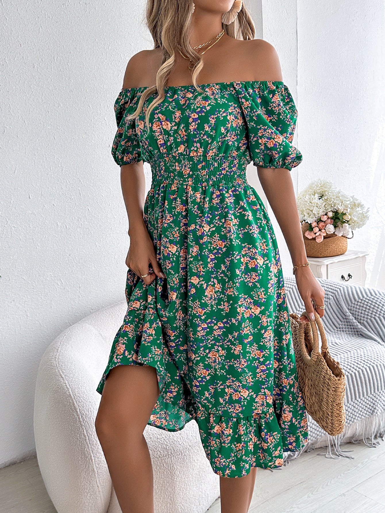 Floral Square Neck Dress – Ruffle Summer Style