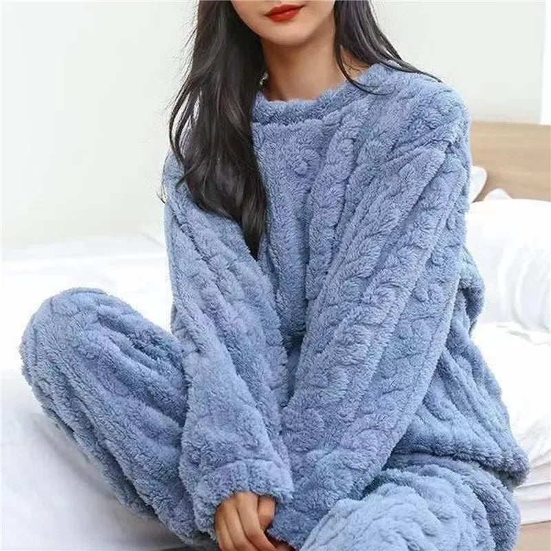 Women’s Coral Velvet Jacquard Pajama Set – Soft and Warm