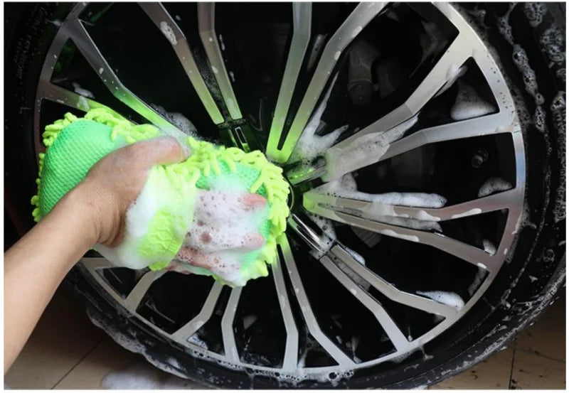 Microfiber Car Cleaning Kit – Washer Sponge, Towel and Gloves
