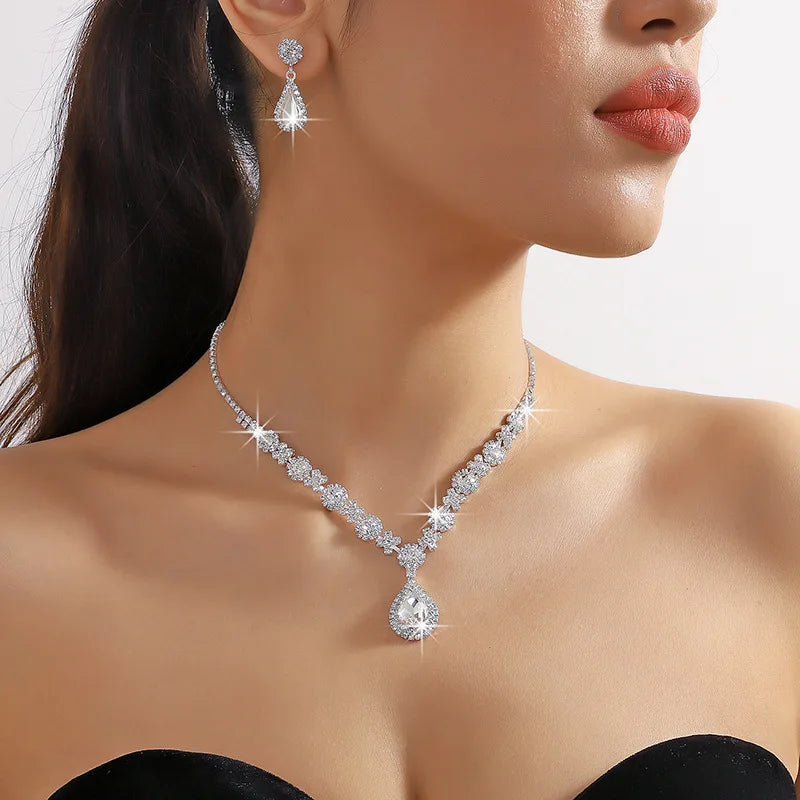 Women’s Crystal Necklace & Earrings Set – 3-Piece Elegant Jewelry for Evening Wear