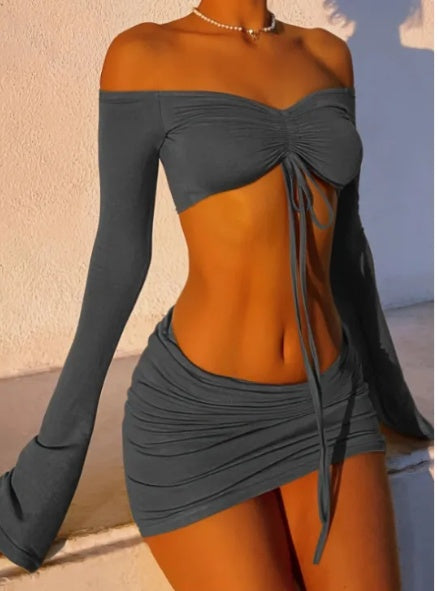 Y2K Off-Shoulder 2-Piece Set – Ruched Top & Bodycon Skirt